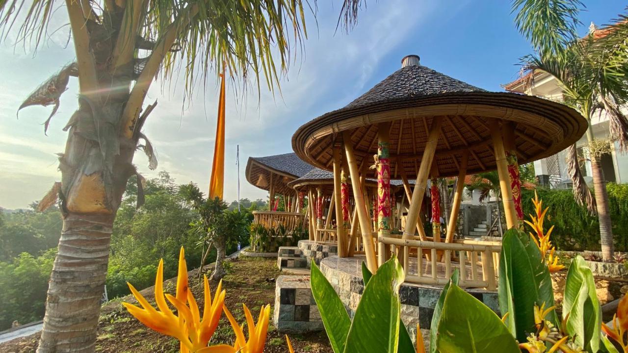 The Kama Hotel Batununggul Luaran gambar
